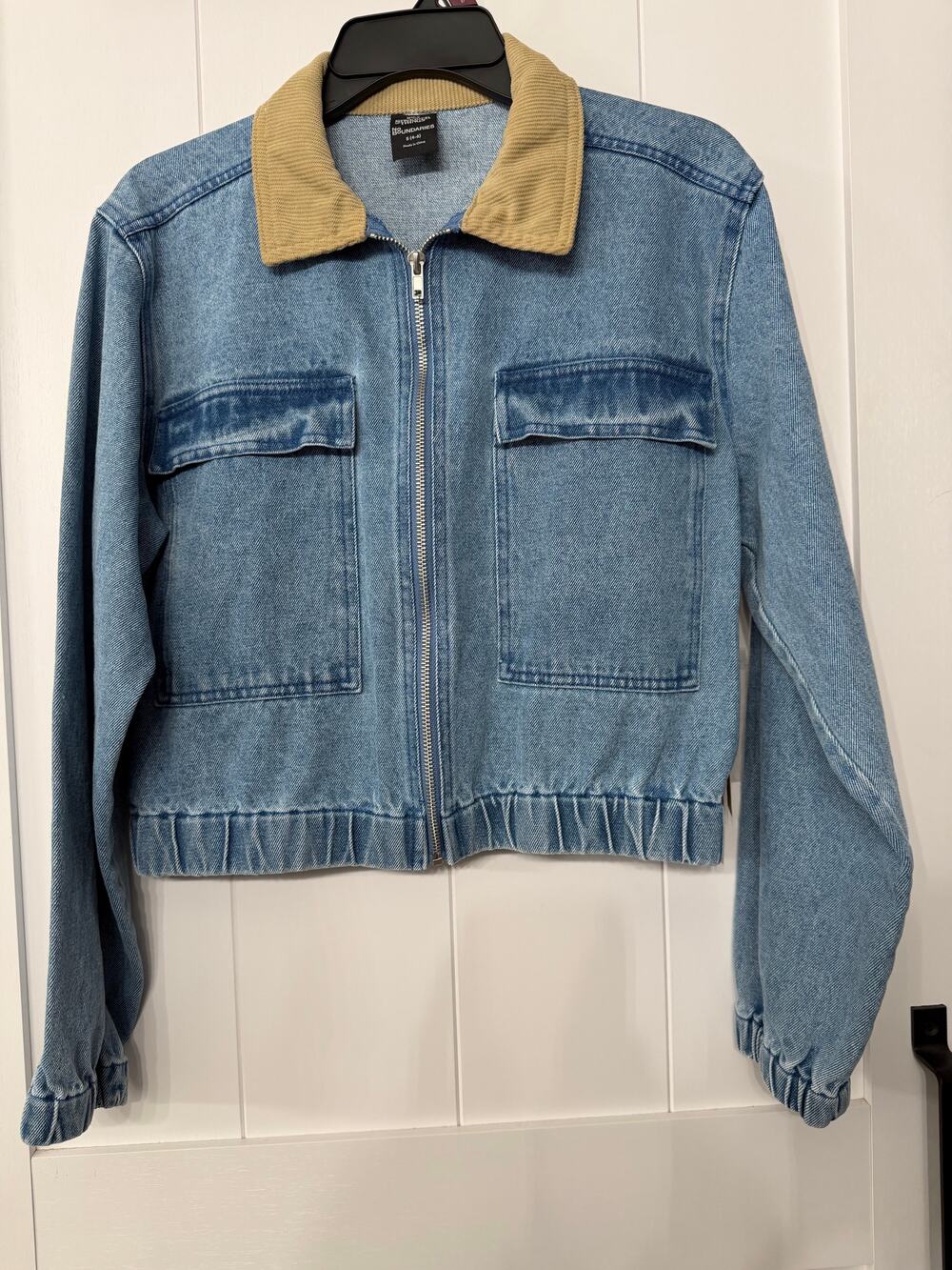 Stranger Things NEW Special edition Denim corduroy jacket with patches sz S 4-6